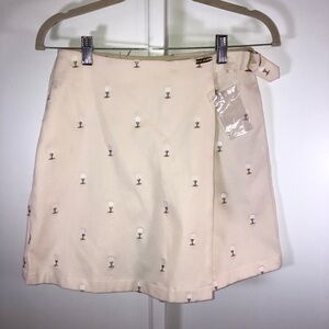 St John Sport Cream Skort with Golf  Embroidered Details size 4